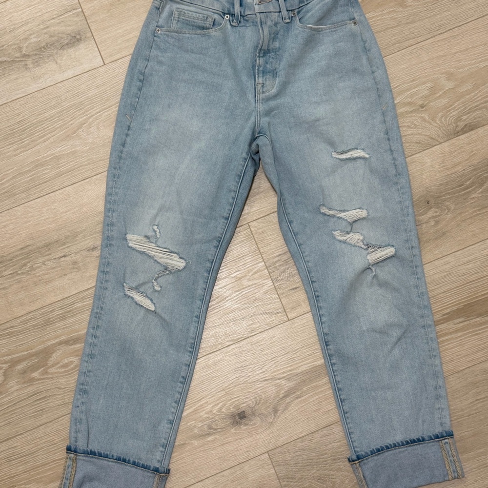 Good American Light Blue Denim Jeans